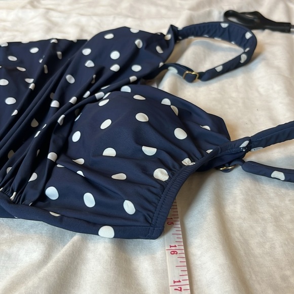 Lands' End SlenderSuit Skirted One Piece Swimsuit - Picture 14 of 16